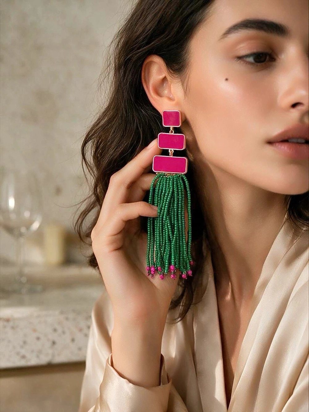 💐🌷Aesthetic Noir Beaded Boho Tassel Earrings in Green & Fuchsia 🌷💐